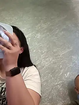 Snapshot of Greta_Tamar chatting on December 2025 05:49:02 AM Greta Tamar online show from December 2025 05:49:02 AM