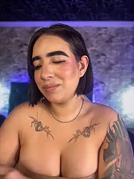 Snapshot of Scarlett-LS chatting on November 2025 02:23:01 AM Scarlett-LS online show from November 2025 02:23:01 AM