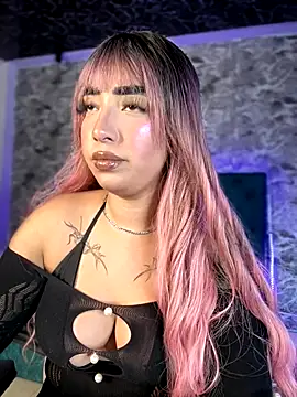 Snapshot of Scarlett-LS chatting on November 2025 02:48:02 AM Scarlett-LS online show from November 2025 02:48:02 AM