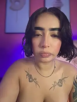 Snapshot of Scarlett-LS chatting on December 2025 02:19:01 AM Scarlett-LS online show from December 2025 02:19:01 AM