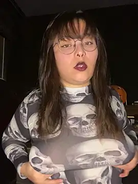 Snapshot of Solo_yoss chatting on October 2025 07:09:02 AM Solo yoss online show from October 2025 07:09:02 AM