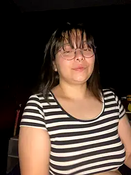 Snapshot of Solo_yoss chatting on November 2025 07:38:02 AM Solo yoss online show from November 2025 07:38:02 AM