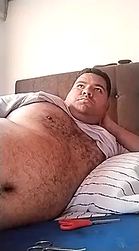 Snapshot of oscarshow24 chatting on February 2025 07:58:02 PM oscarshow24 online show from February 2025 07:58:02 PM