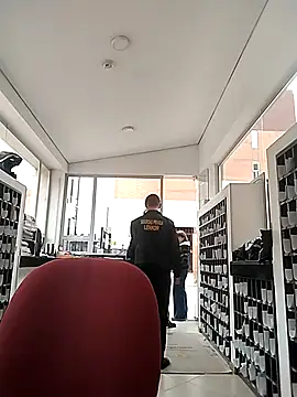 Snapshot of oscarshow24 chatting on February 2025 05:29:02 PM oscarshow24 online show from February 2025 05:29:02 PM