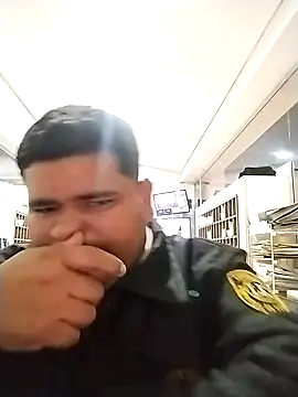 Snapshot of oscarshow24 chatting on February 2025 09:21:01 AM oscarshow24 online show from February 2025 09:21:01 AM