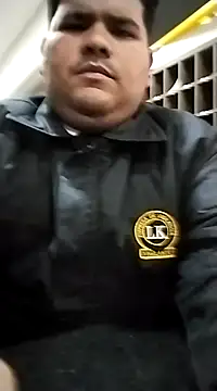 Snapshot of oscarshow24 chatting on March 2025 04:43:02 AM oscarshow24 online show from March 2025 04:43:02 AM