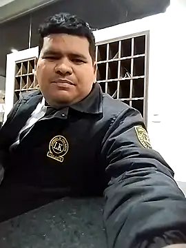 Snapshot of oscarshow24 chatting on September 2025 03:43:01 AM oscarshow24 online show from September 2025 03:43:01 AM