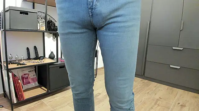 molicaremolicare online show from March 2026 09:43:02 PM