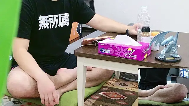 YARASERO-kun online show from December 2025 06:55:02 AM