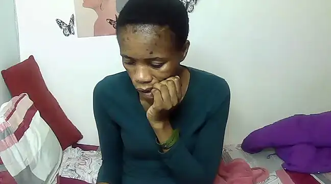 Snapshot of Queen_Pxoxo chatting on March 2025 08:00:01 PM Queen Pxoxo online show from March 2025 08:00:01 PM