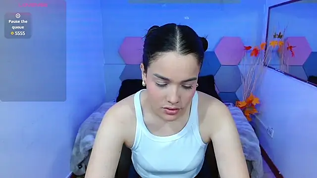 Lana Pearce online show from March 2025 01:57:02 PM