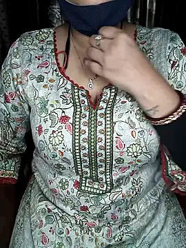 Night QueenJacqueline online show from January 2026 07:18:01 PM