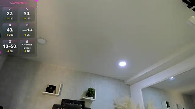 Snapshot of EmiliaRose_ chatting on February 2026 08:51:02 PM EmiliaRose online show from February 2026 08:51:02 PM