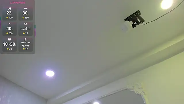 Snapshot of EmiliaRose_ chatting on February 2026 09:37:02 PM EmiliaRose online show from February 2026 09:37:02 PM