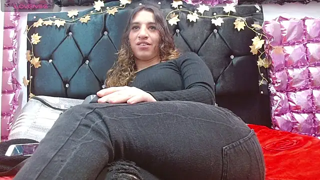 Snapshot of poisondost_hot chatting on November 2025 03:28:02 PM poisondost hot online show from November 2025 03:28:02 PM