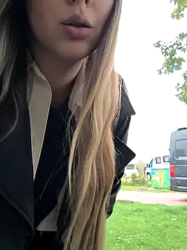 Mona Plus online show from September 2025 07:46:02 AM