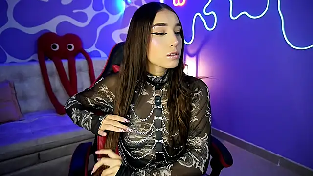 verosmit1 online show from November 2025 11:14:01 PM