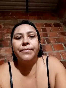 Snapshot of promiscuous-indecent-momm chatting on November 2025 10:15:02 AM promiscuous-indecent-momm online show from November 2025 10:15:02 AM