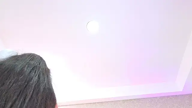 YesyHills online show from January 2026 11:56:01 AM