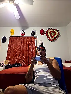 guajiro276565 online show from May 2026 03:33:01 AM