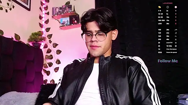 Snapshot of isaac-saenz chatting on February 2025 12:16:01 AM isaac-saenz online show from February 2025 12:16:01 AM