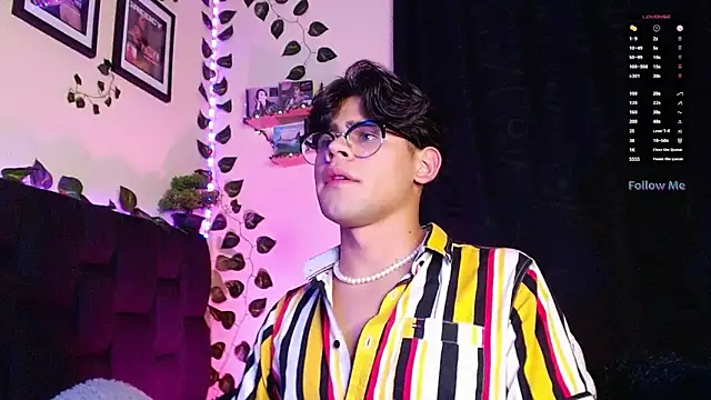 Snapshot of isaac-saenz chatting on March 2025 09:46:02 AM isaac-saenz online show from March 2025 09:46:02 AM