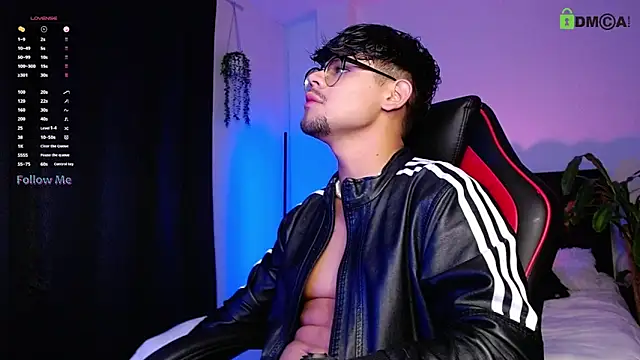 Snapshot of isaac-saenz chatting on September 2025 10:11:01 PM isaac-saenz online show from September 2025 10:11:01 PM