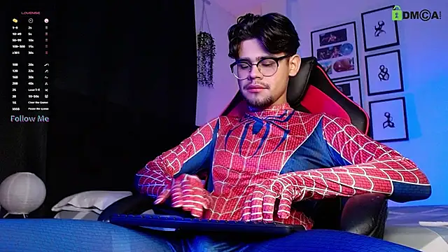 Snapshot of isaac-saenz chatting on December 2025 10:03:01 PM isaac-saenz online show from December 2025 10:03:01 PM