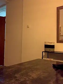 Bleueyez007 online show from November 2025 12:24:02 AM