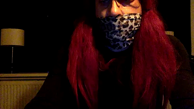 Bleueyez007 online show from November 2025 03:38:02 PM