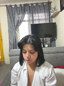 ZafiroKlein online show from September 2025 10:01:02 PM