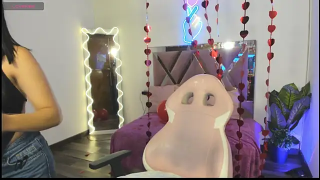 Snapshot of LUDO_KITTY_TAY chatting on February 2025 03:20:01 AM LUDO KITTY TAY online show from February 2025 03:20:01 AM