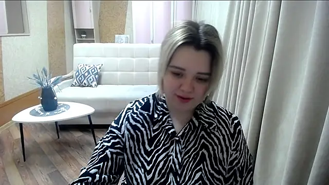 Snapshot of Finna_39 chatting on February 2025 06:20:01 PM Finna 39 online show from February 2025 06:20:01 PM