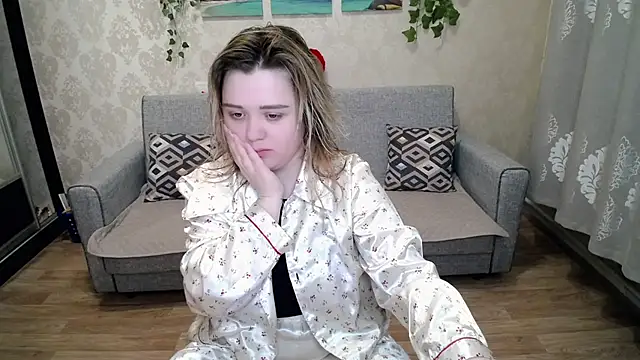 Snapshot of Finna_39 chatting on March 2025 08:22:01 PM Finna 39 online show from March 2025 08:22:01 PM