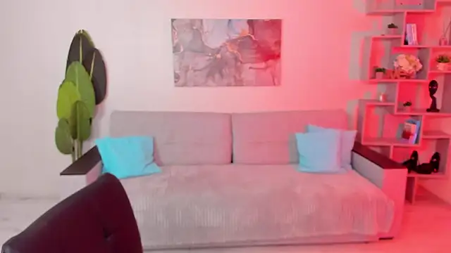 GabriellaMays online show from December 2025 05:12:02 AM