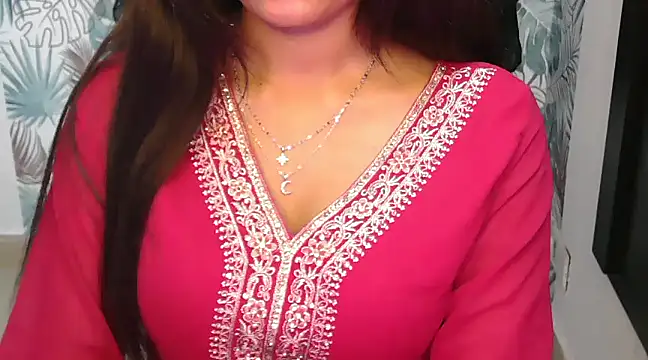 Snapshot of jenifermedow chatting on February 2025 07:15:01 AM jenifermedow online show from February 2025 07:15:01 AM