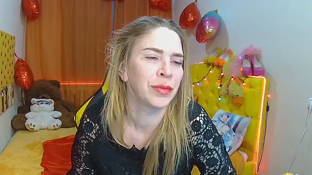 TessaDaybreak online show from March 2025 01:30:01 PM