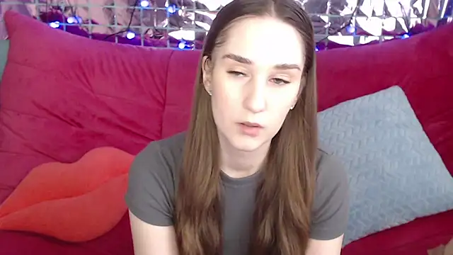 Snapshot of Margarettii chatting on March 2025 05:42:02 AM Margarettii online show from March 2025 05:42:02 AM
