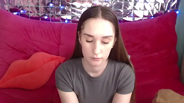 Snapshot of Margarettii chatting on March 2025 09:22:01 AM Margarettii online show from March 2025 09:22:01 AM
