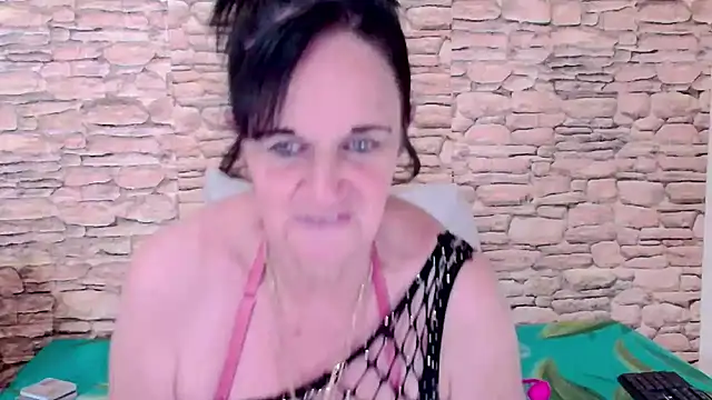 Snapshot of LuciousGrace chatting on November 2025 05:36:02 PM LuciousGrace online show from November 2025 05:36:02 PM