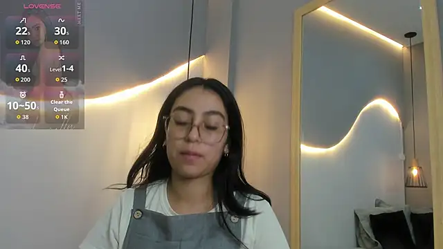 Snapshot of lucelly_15 chatting on January 2026 11:49:01 AM lucelly 15 online show from January 2026 11:49:01 AM