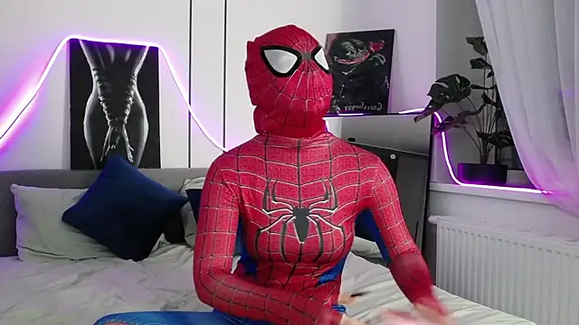 -Amora online show from December 2025 12:14:02 PM