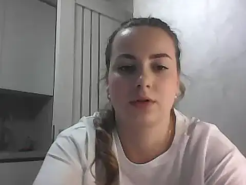 Snapshot of GoddessTenderness chatting on February 2025 08:44:01 PM GoddessTenderness online show from February 2025 08:44:01 PM