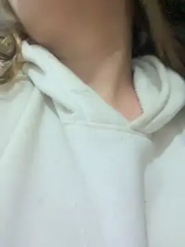  ivyginger online show from December 2025 03:48:01 AM