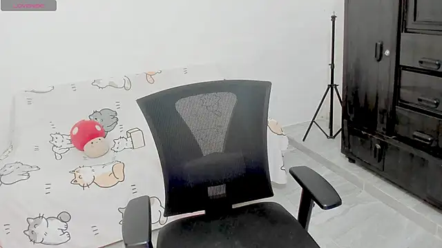 Naoko 7w7 online show from November 2025 10:33:02 PM