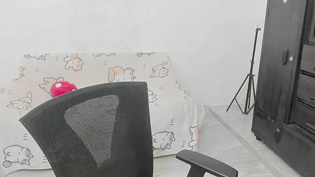 Snapshot of Naoko_7w7 chatting on June 2026 01:46:01 PM Naoko 7w7 online show from June 2026 01:46:01 PM