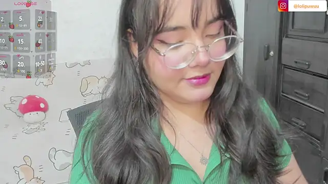 Snapshot of Naoko_7w7 chatting on June 2026 01:36:01 AM Naoko 7w7 online show from June 2026 01:36:01 AM