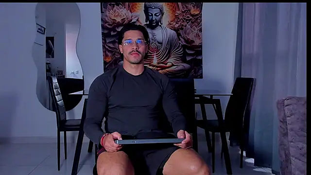 Snapshot of Valentino_Dosantos_ chatting on February 2026 08:14:02 PM Valentino Dosantos online show from February 2026 08:14:02 PM