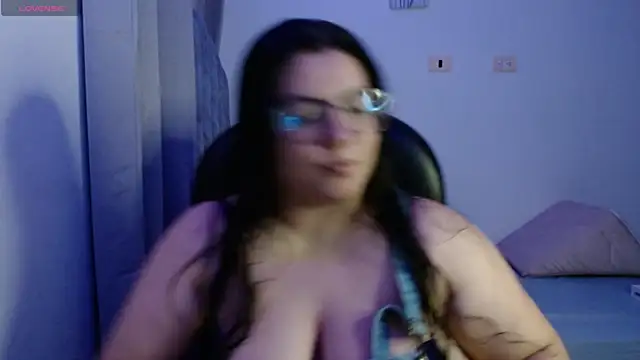 Snapshot of miss_nyxxx chatting on June 2026 04:10:02 AM miss nyxxx online show from June 2026 04:10:02 AM