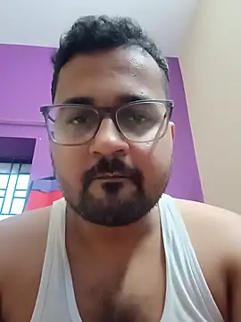 Snapshot of susthovai chatting on November 2025 11:23:02 AM susthovai online show from November 2025 11:23:02 AM